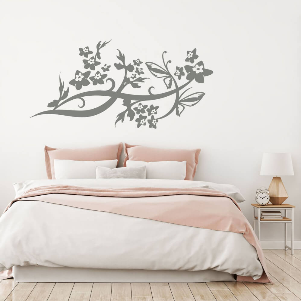 Wandtattoo Blumen Im Schlafzimmer throughout Wandtattoo Schlafzimmer Blumen