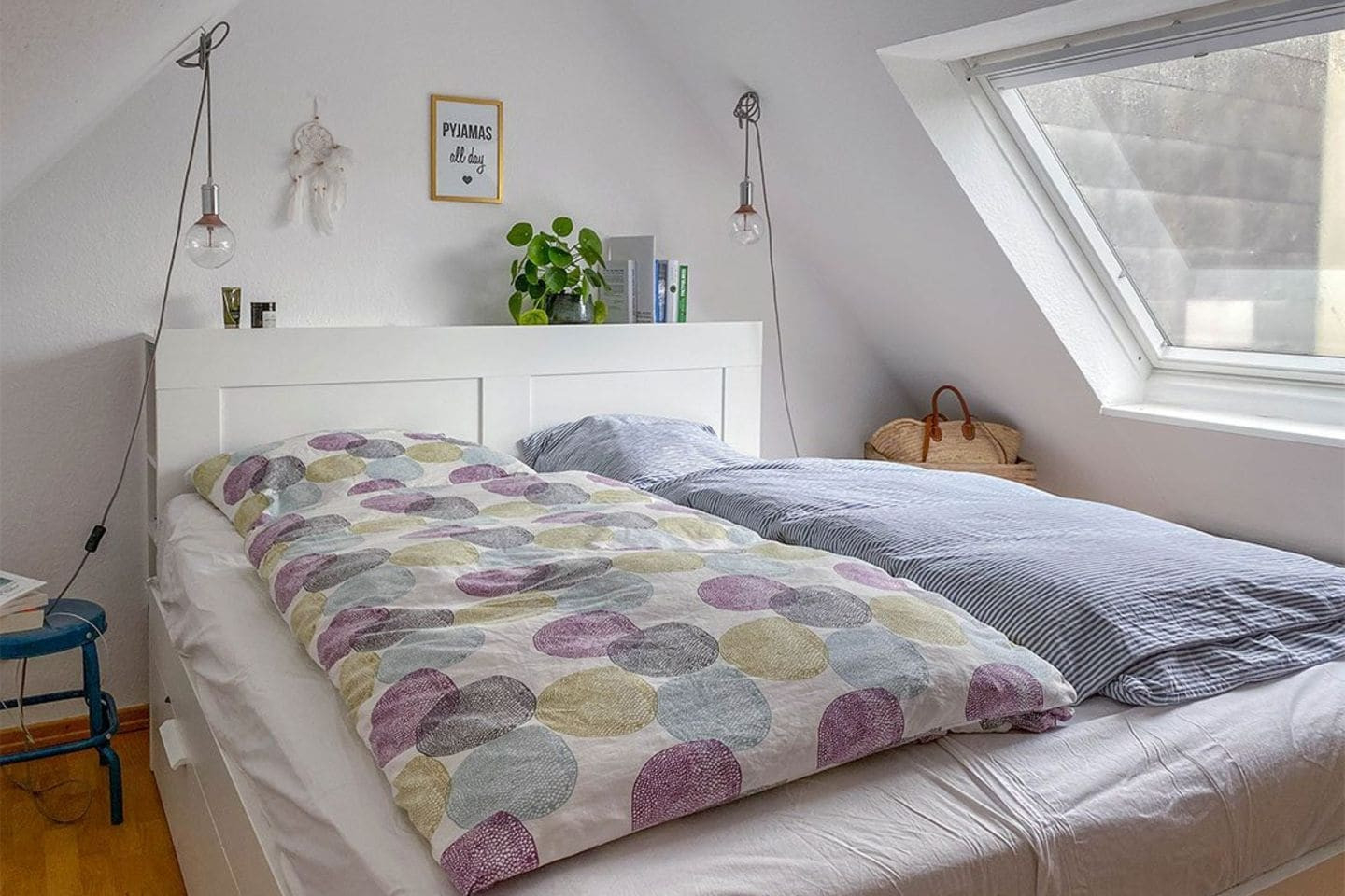 Schlafzimmer Mit Dachschräge Gestalten – Stilvolle Ideen - [Living for Schlafzimmer Dachschräge Farbe